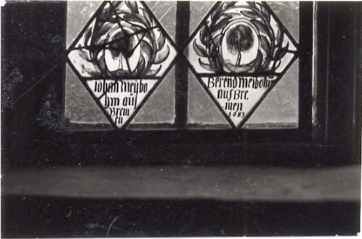 Haustenbeck Stifterfenster von 1683 in der Kirche,